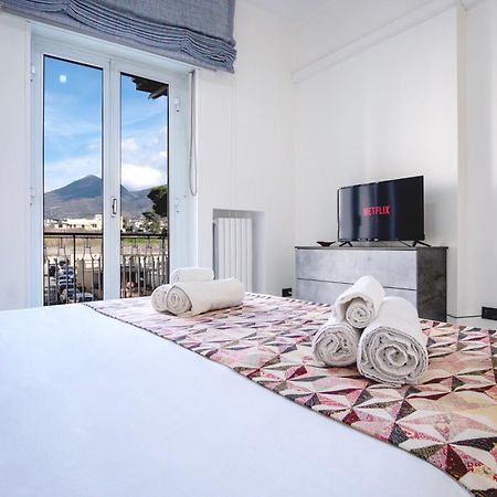 Madras Apartment San Giorgio a Cremano Kültér fotó