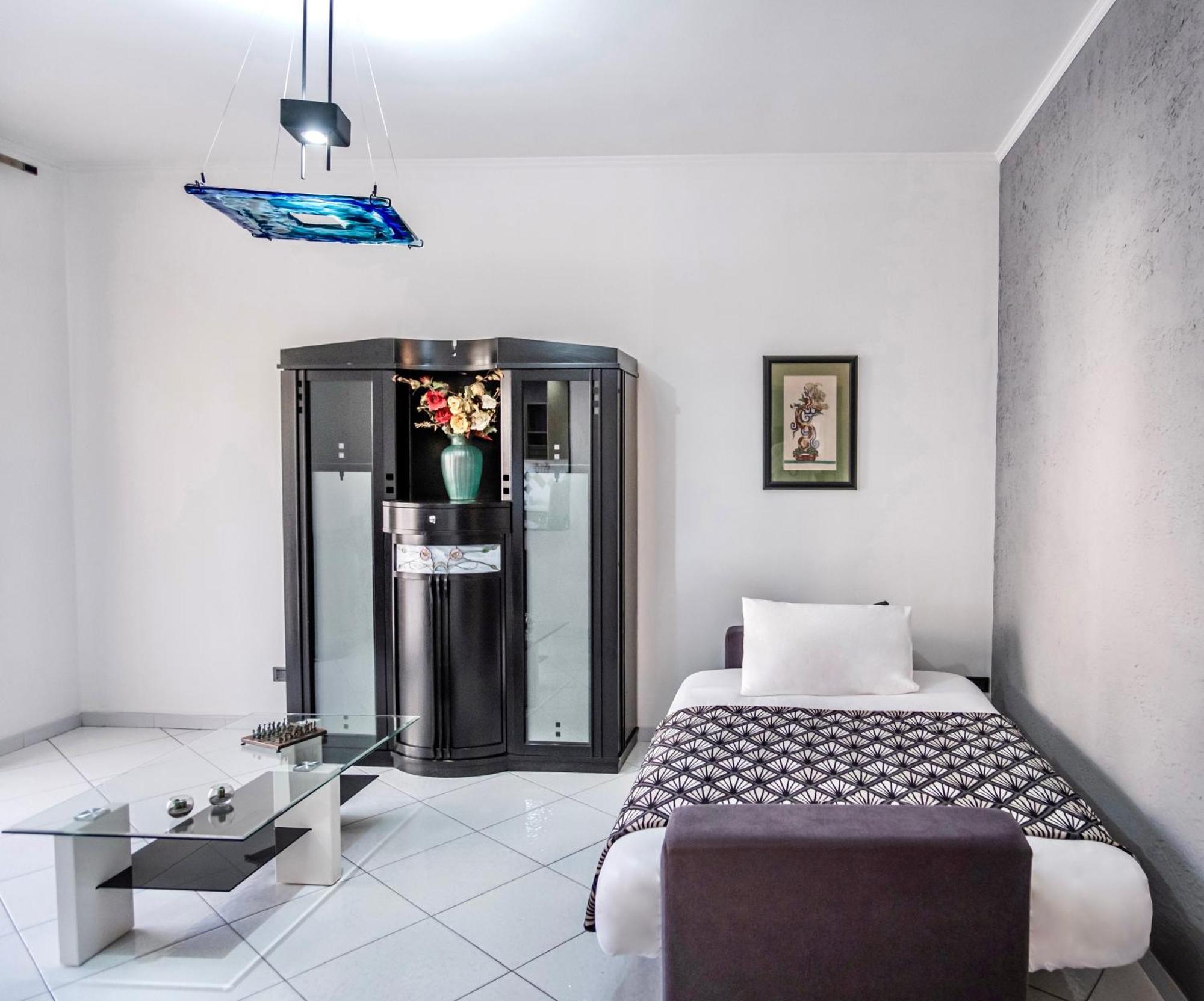 Madras Apartment San Giorgio a Cremano Kültér fotó